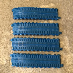 Thomas & Friends TrackMaster Blue Slope Track Set of 4 2016 Superstation Train - Picture 1 of 7