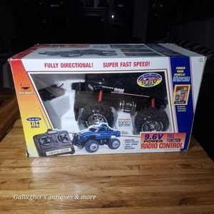  vintage New Bright Dodge Ram 1500 Pickup Truck 1:14 Scale Large Remote Nos - Picture 1 of 21