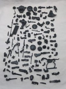 Lote de (50+) brocas y piezas de fantasía de Warhammer 40k - Imagen 1 de 7