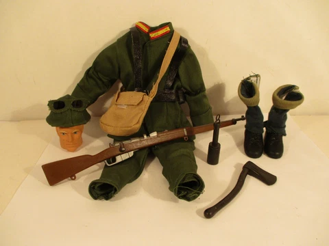 Soldiers of the World WWI Italy Infantryman uniform rifle axe GI Joe 1/6 12" Cover