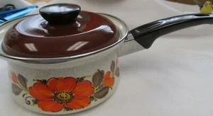 SANKO WARE SHOW PANS ENAMELWARE SAUCEPAN  JAPAN  7" POPPY - Picture 1 of 6