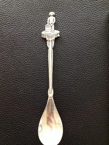 CUCHARA COLECCIONABLE VINTAGE Santo Tomás VI - Imagen 1 de 9