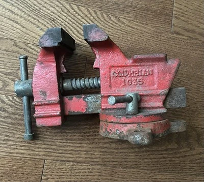 Tornillo de banco colombiano 1035 vintage Foto 1 de 4