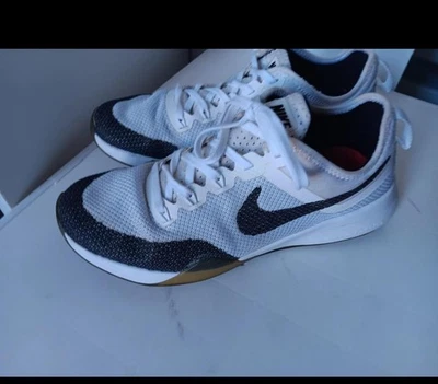 Белые и серые кроссовки Nike женские размер 7 - Изображение 1 из 4