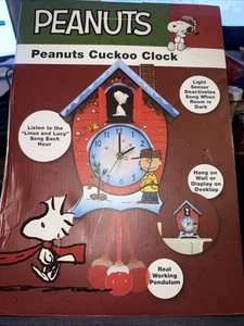 Peanuts Weihnachten KUCKUCKSUHR, Musical, CHARLIE BROWN, SNOOPY SPIELT JEDE STUNDE - Bild 1 von 5