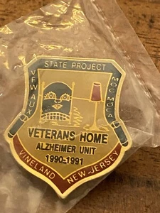 NOS Vintage 1990-91 New Jersey VFW Veterans Home Alzheimer’s Unit Pin - Picture 1 of 3