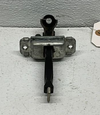 2012-2014 HYUNDAI ACCENT REAR RIGHT PASSENGER SIDE DOOR CHECK STOP, OEM LOT014 Foto 1 de 4