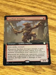 MTG The Brothers' War Commander, Sardian Avenger - Extended Art Borderless Foil - Foto 1 di 1