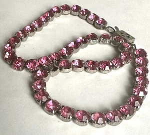VTG Rhinestone HOT PINK High Quality Necklace Silver Tone -see missing stone - Picture 1 of 10