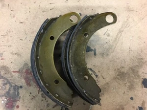 #43 Brake Shoes 1946-1956 Crysler Dodge 10x 2 , 46 47 48 49 50 51 52 53 54 56 - Bild 1 von 1