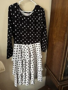 Womens lularoe Blk+White Tiered Knit Dress With Stars Sz L Large - Picture 1 of 3