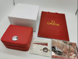 Set completo di autentica scatola per orologio rosso Omega come scatola da...