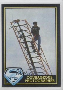 1983 Topps Superman III Courageous Photographer #18 0l1