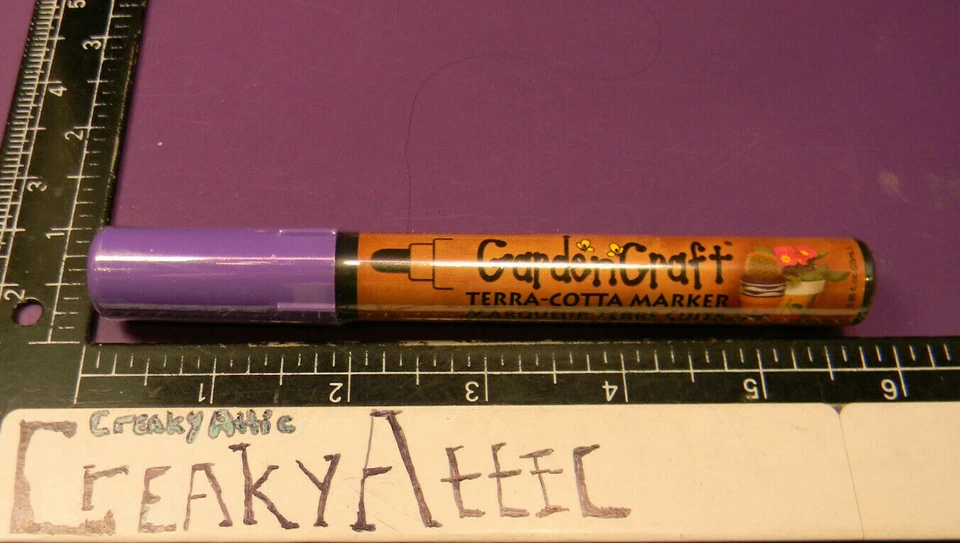 MARCADOR ACRÍLICO JARDÍN TERRACOTA PÚRPURA 1 BASE DE AGUA MARVY NUEVO CREAKYATTIC Foto 1 de 3