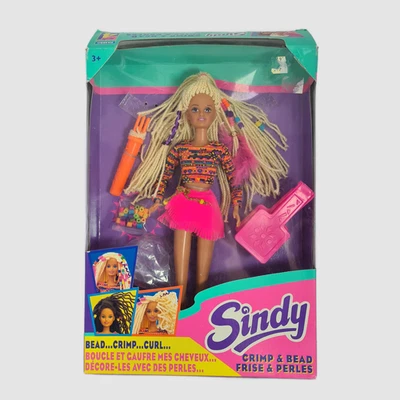 Crimp and Bead Sindy Doll Blonde by Hasbro 1994. RARE Boxed - Image 1 of 3