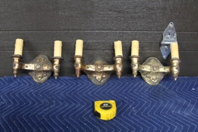 Conjunto antigo 3 arandelas de parede góticas Tudor luminária estilo vela bronze bronze - Imagem 1 de 4