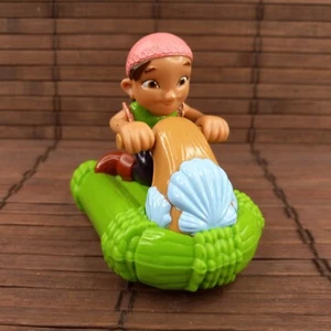 Figura de acción Disney Jake y los piratas del País de Nunca Jamás Izzy Log Water Racer Pull Back - Imagen 1 de 7