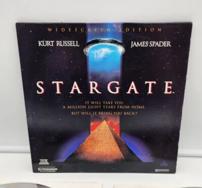 Stargate Laserdisc (1994) 2-Disc Widescreen Edition THX LD60190-WS Dolby AC3 - Image 1 of 3