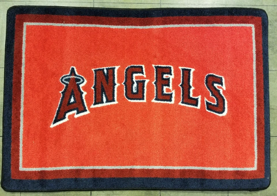 洛杉矶天使精神地毯 3 英尺 10 英寸 x 2 英尺 8 英寸正式授权美国职棒大联盟地毯 — 第 1/1 张图片