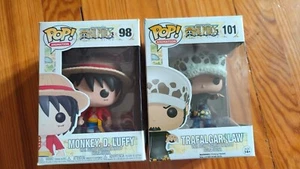 funko pop one piece trafagar law 101 and mokey d luffy 98 - Imagen 1 de 13