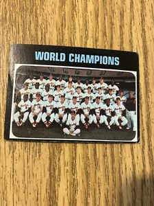 1971 Topps World Champions Baltimore Orioles #1 CREASE- C2 - Bild 1 von 4