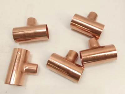 Mueller W04070 1-1/4" x 1-1/4" x 3/4" C Wrot Copper Reducing Tee F Solder 5pk - Image 1 of 4