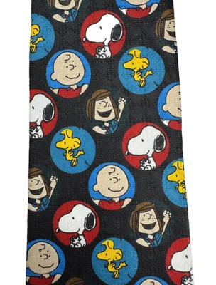 Corbata negra para hombre Charlie Brown and Gang Circle of Friends Peanuts Snoopy Foto 1 de 3
