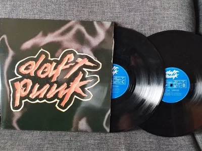 Daft Punk - Homework Vinyl 2LP 1996 EU *neuwertig* - Bild 1 von 3