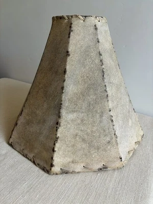 Campana de cuero crudo grande pantalla piel cuero de vaca marco de hierro cabina rústico occidental Foto 1 de 4