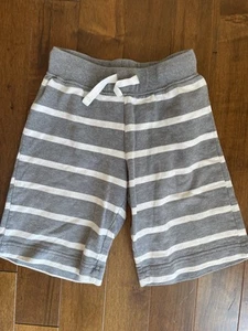 Hanna Andersson Jungen Sweatshorts Baumwolle Tasche Shorts grau gestreift 110 Größe 5 - Bild 1 von 3