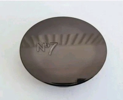 BOOTS NO. 7 Boots No7 MEDIUM Perfect Light Pressed Powder 10g New Unused Rare Genuine x1