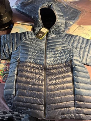 Mountain Hardwear Para Hombre Grande Ghost Whisperer Sudadera con Capucha 800 FP Plumón Nueva Con Etiquetas Foto 1 de 4