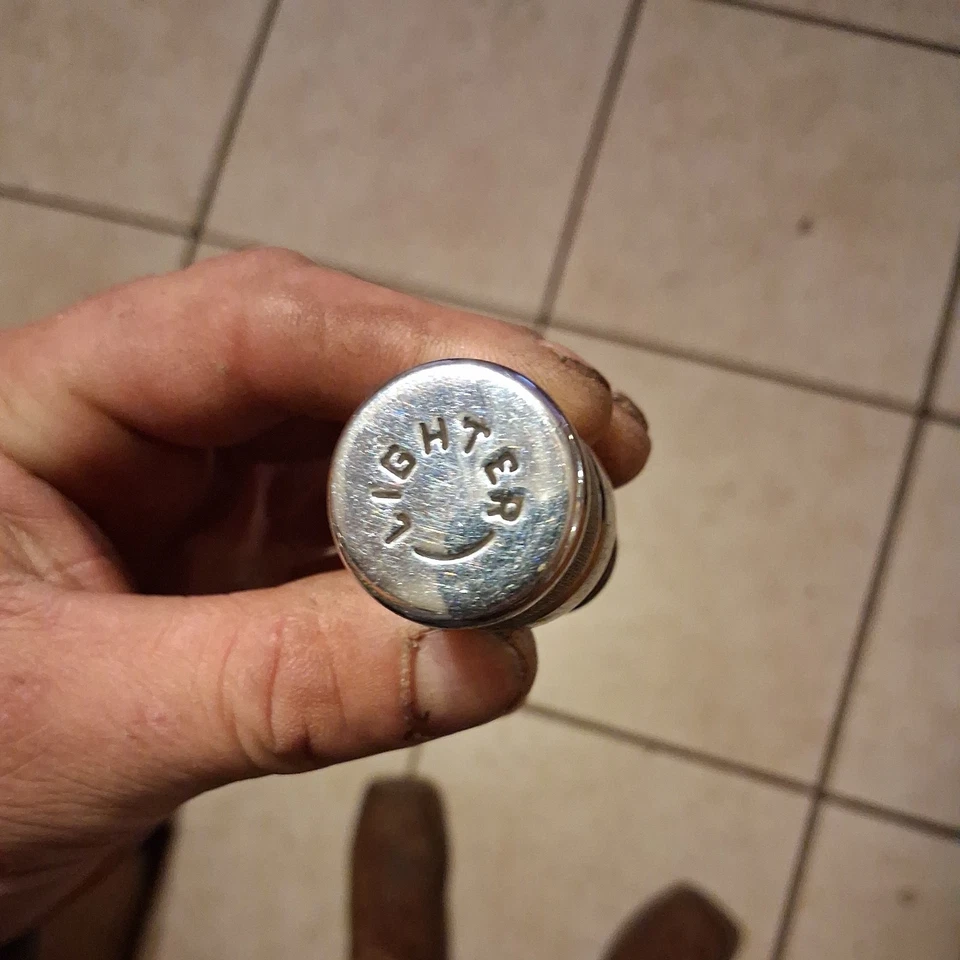 Encendedor de cigarrillos Buick Super & Roadmaster 1949 original vintage serie 50 y 70 Foto 1 de 4