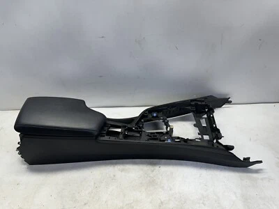 Reposabrazos de cuero negro merino consola central BMW M3 M4 DCT F80 F82 OEM 2015-2021 Foto 1 de 4