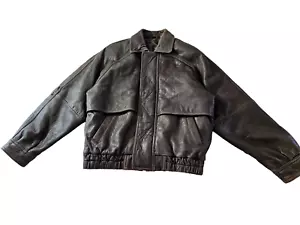 Roundtree & Yorke Men's Leather Bomber Zip Brown Jacket Size Medium, Fair Condit - Picture 1 of 20