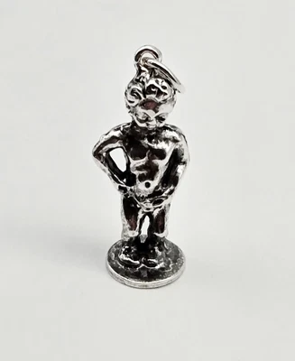 VTG Sterling Silver “Manneken Pis” Charm Pendant Brussels Belgium Souvenir 3D 3g - Image 1 of 4