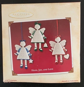Juego de 3 ángeles de porcelana Hallmark Keepsake Hope, Joy & Love 2002 vintage nuevo en caja - Imagen 1 de 6
