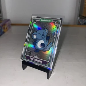 2025 Topps Chrome VeeFriends Chill Chinchilla Refractor #22 - Picture 1 of 3