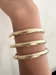 Brazalete Ligero Oro Amarillo 10K 5mm -7" Florentino Texturizado Apilable Bisagras - Imagen 1 de 10