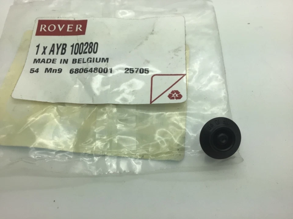 Rover 400 600 Blanking Plug Grommet Seal Cap Stop Seal Clip AYB100280 - Image 1 of 4
