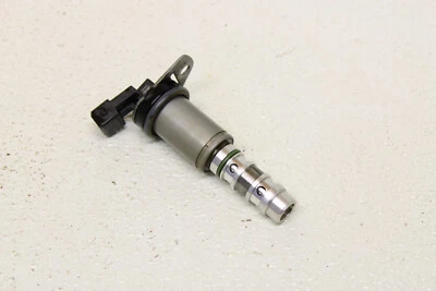 Culata de escape BMW M3 Vanos solenoide S65 V8 E90 E92 E93 OEM 2008-2013 Foto 1 de 4