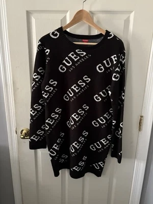 Vestido suéter tejido con estampado de logotipo negro manga larga GUESS para mujer talla pequeña Foto 1 de 4