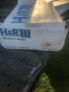 H&R #51635 Sport Lowering Springs for Ford/Linc ( 1.2" Front & 1.9" Rear ) - Bild 1 von 7