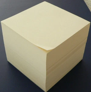 Elfenbein Notizpapier Würfel - 3" x 3" - auf 1 Seite geklebt, bereit zum individuellen Stempel - Bild 1 von 1