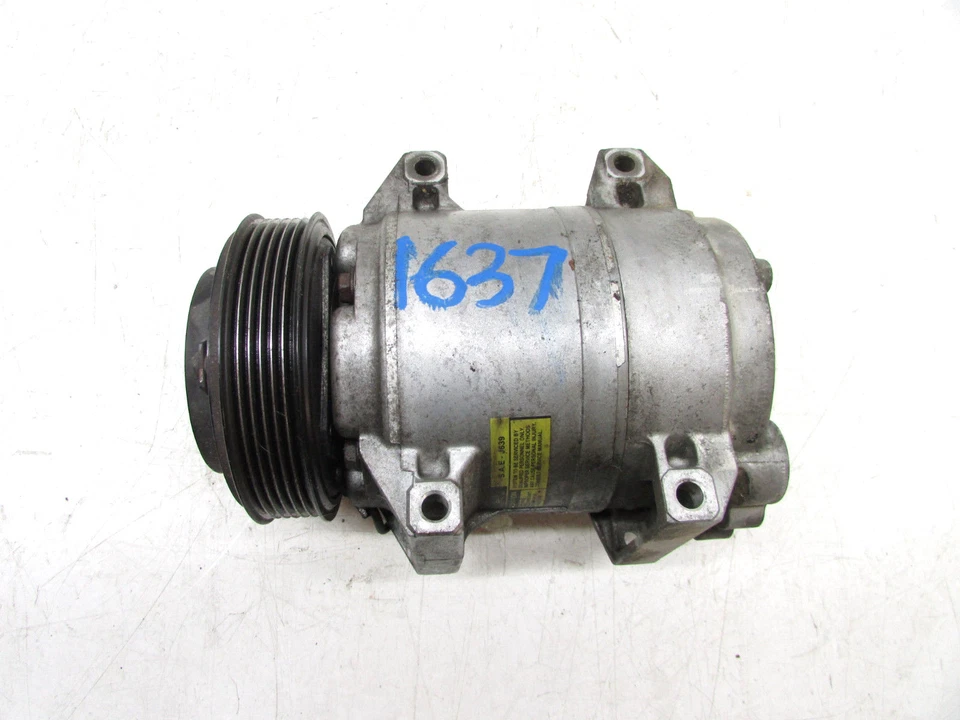 2008 VOLVO S60 AC COMPRESSOR 30761388 OEM 05 06 07 08 09 - Imagem 1 de 4