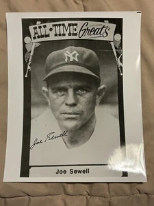 Joe Sewell New York Yankees Signed Auto 8x10 Photo Autograph - Picture 1 of 1