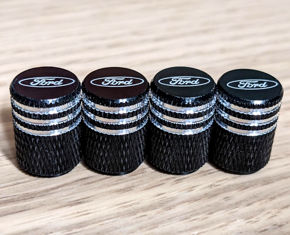 4x Tapas de vástago de válvula de neumático Ford para automóvil, camioneta montaje universal negro Foto 1 de 1