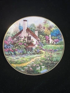 A Cozy Glen, Franklin Mint Heirloom Collectors Plate by Violet Schwenig - Picture 1 of 2