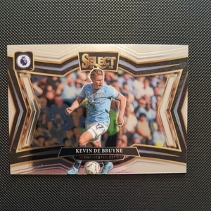 Kevin De Bruyne - Field Level - Panini Select Premier League 2024/25 - Bild 1 von 2
