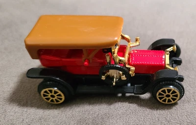 Винтажный литой автомобиль Pierce Arrow длиной 2,25 дюйма No302 с оригинальной коробкой - Изображение 1 из 4